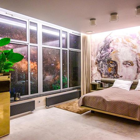 Pietryna Apartments Luxury - Sauna , Jacuzzi , Bezposrednio Przy Ul Piotrkowskiej Лодзь Екстер'єр фото