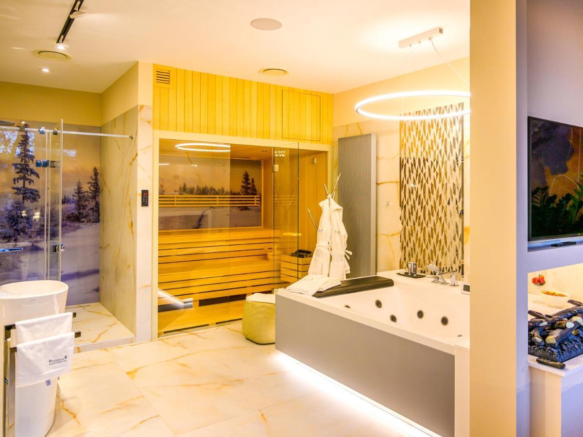 Pietryna Apartments Luxury - Sauna , Jacuzzi , Bezposrednio Przy Ul Piotrkowskiej Лодзь Екстер'єр фото