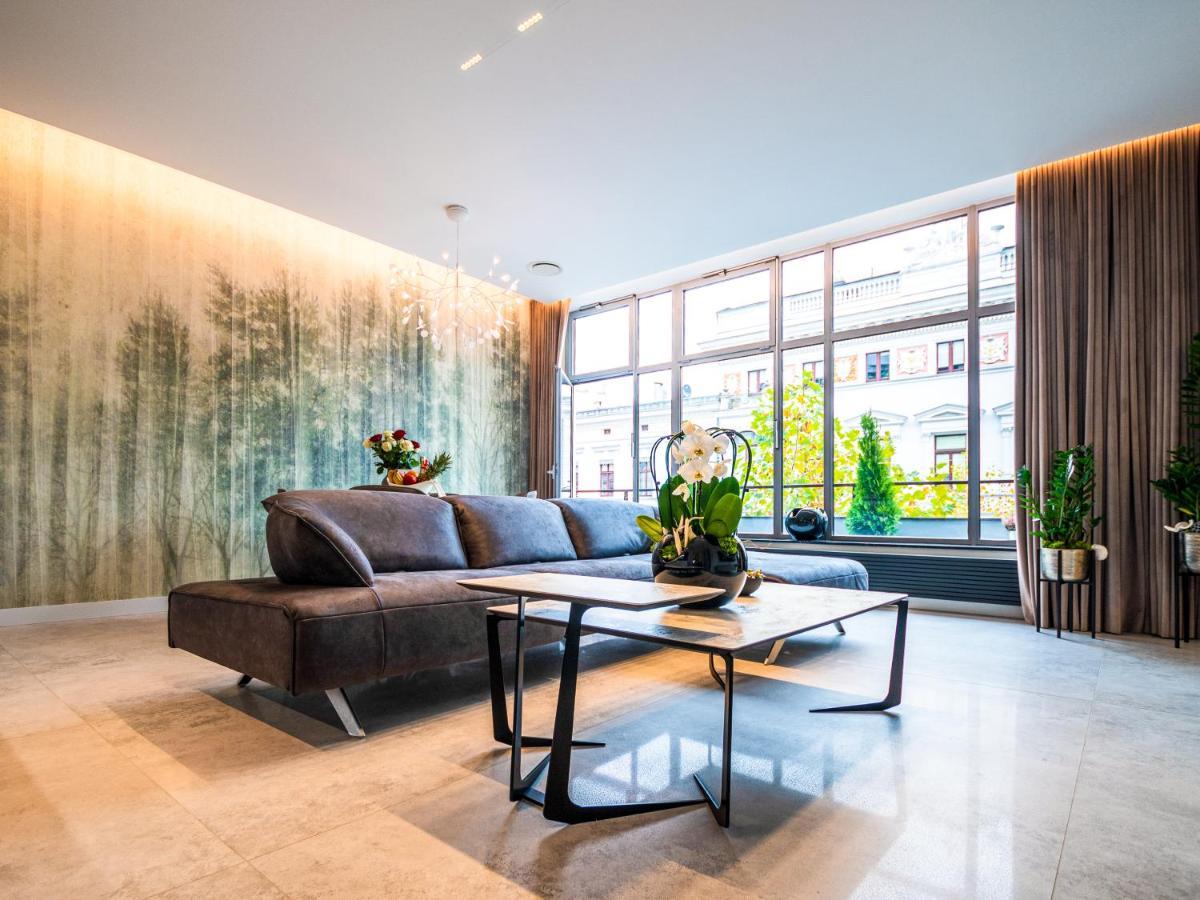 Pietryna Apartments Luxury - Sauna , Jacuzzi , Bezposrednio Przy Ul Piotrkowskiej Лодзь Екстер'єр фото